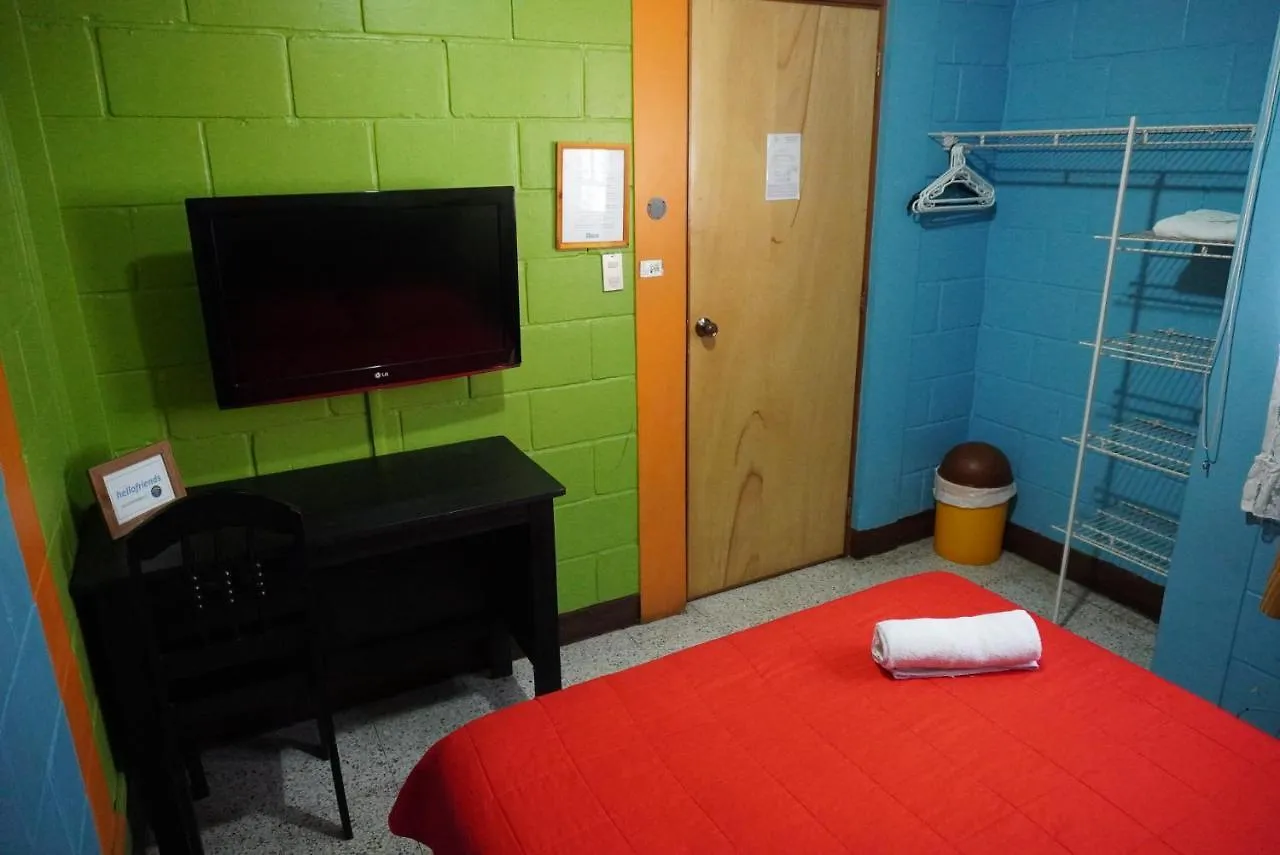 Hostal Guatefriends Hotel Guatemala City